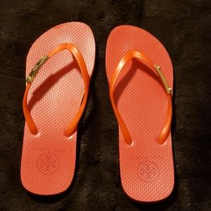 Tory burch flip flops
